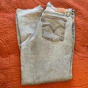 Levi’s Wedgie Straight Denim Jeans